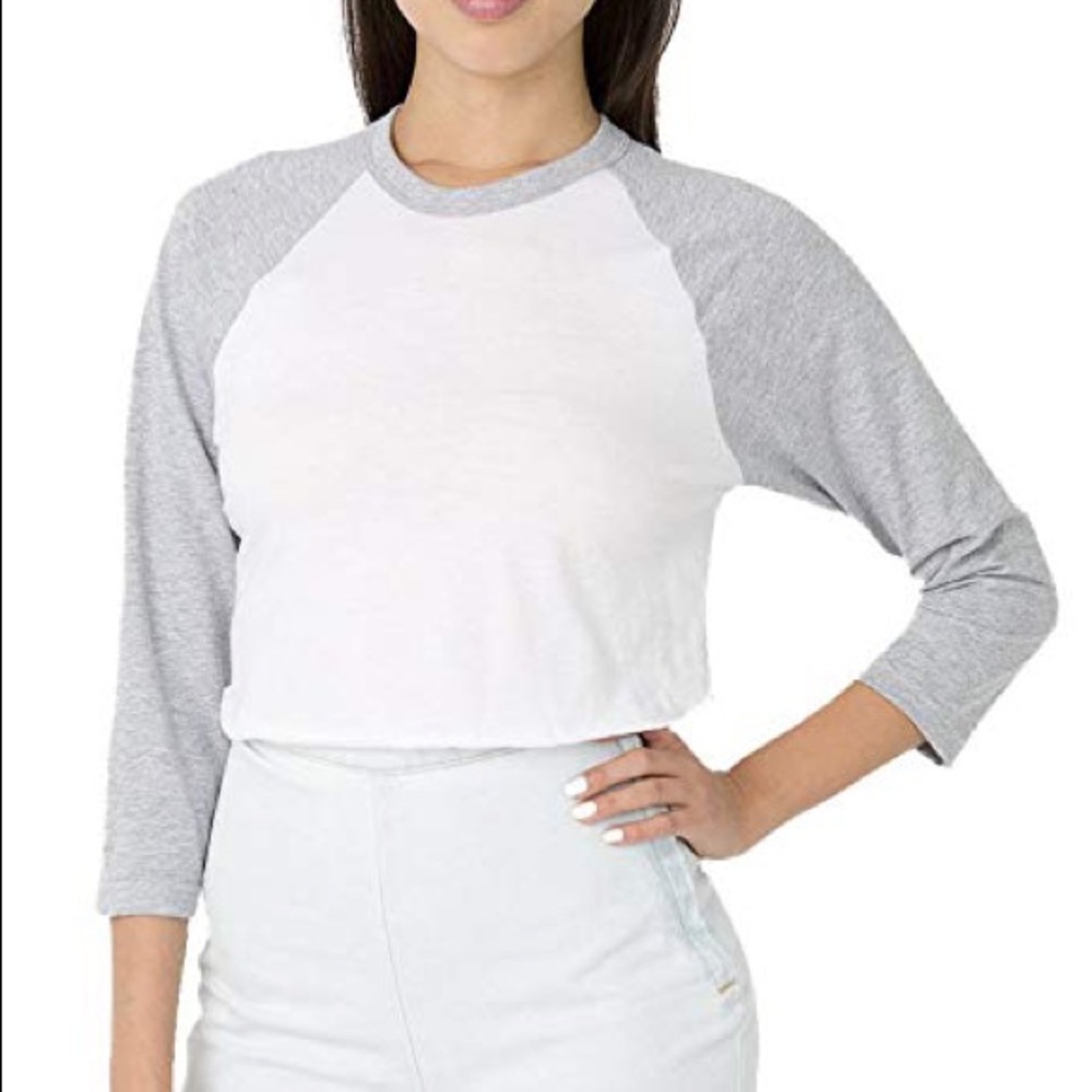 American Apparel cropped baseball tee 💙